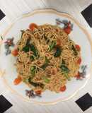 Mì xào cà chua rau cải