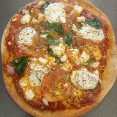 A picture of Air Fryer Pita Margherita Pizza.