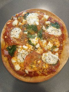 A picture of Air Fryer Pita Margherita Pizza.