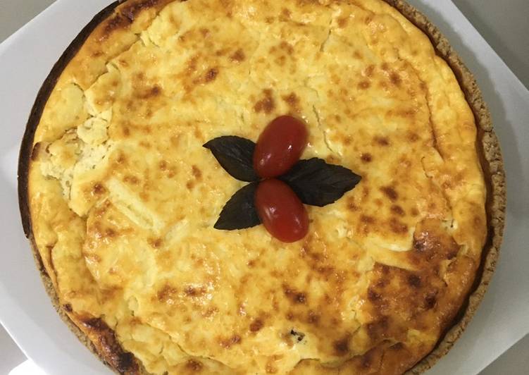 Quiche de queijo com bacon (lorraine)