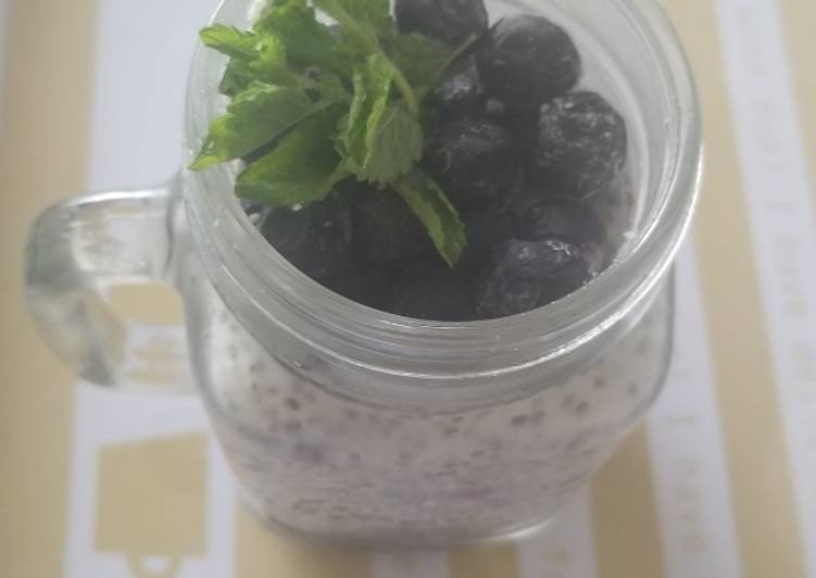 How to Prepare Super Quick Homemade Blueberries and chia seeds pudding #berrybonanza
