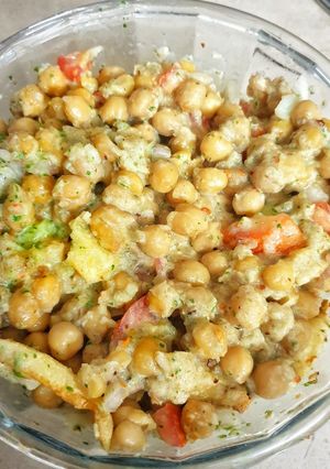 A picture of Mix Plate Chana Chaat.