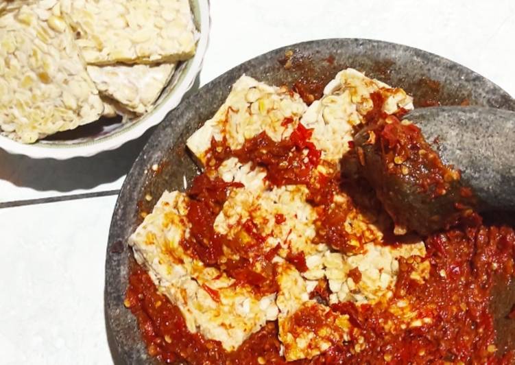 Sambel Tempe Bumbu Kencur