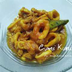A picture of Cumi Kuning.