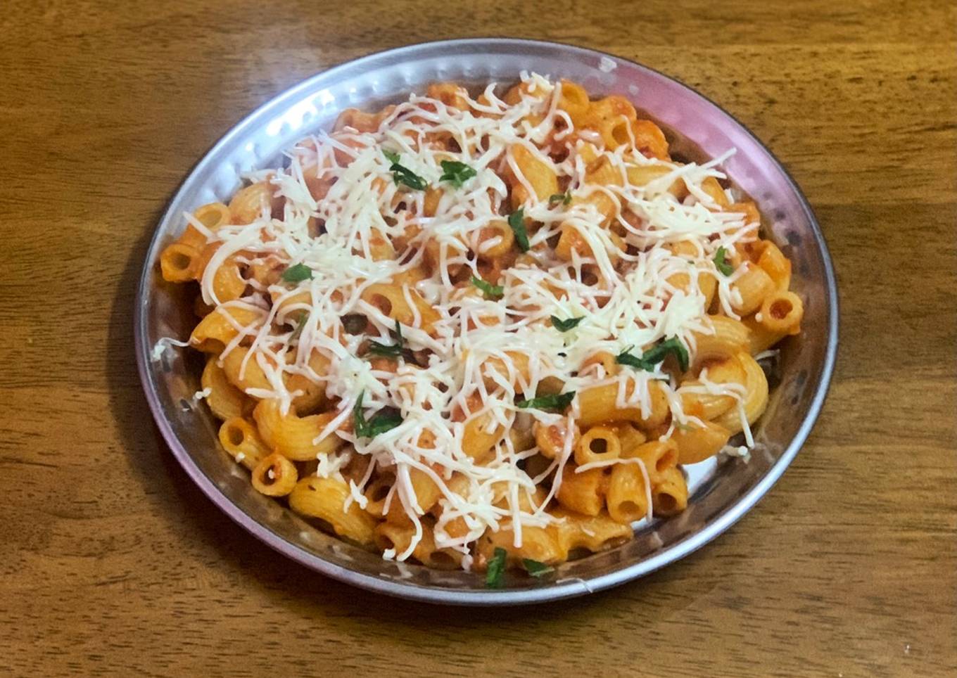 Red sauce pasta