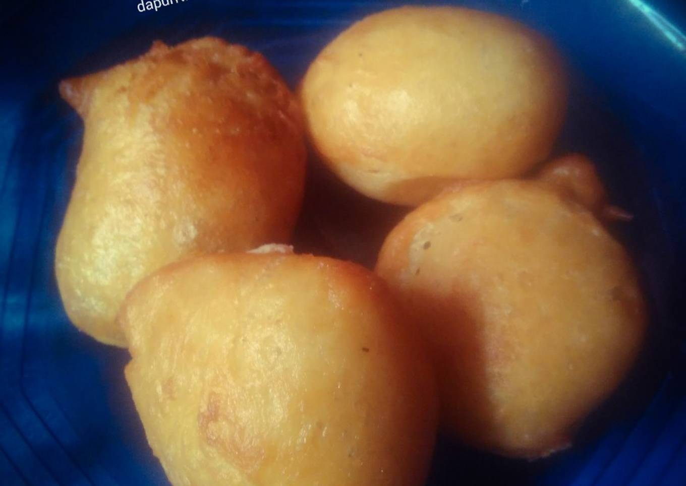 Kue bohong