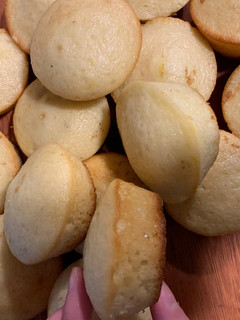 Una foto de Muffins de vainilla livianos y muy fáciles de hacer