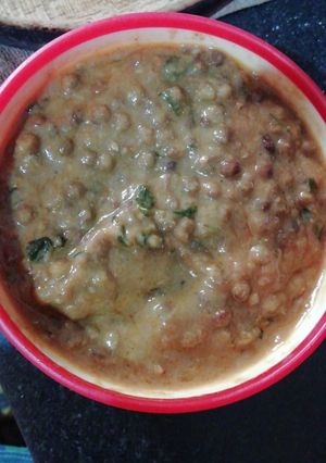 A picture of Masoor daal.