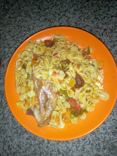 A picture of Macaroni jallof.