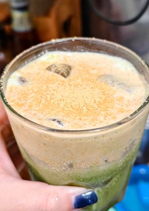 รูปของ Matcha Latte with Kinako soft cream.🍵