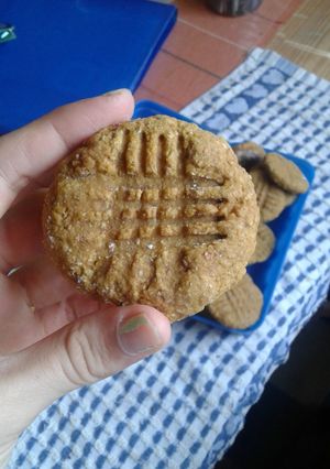 Una foto de Galletitas Veganas de Mantaquilla de maní y Calabaza🍪☕