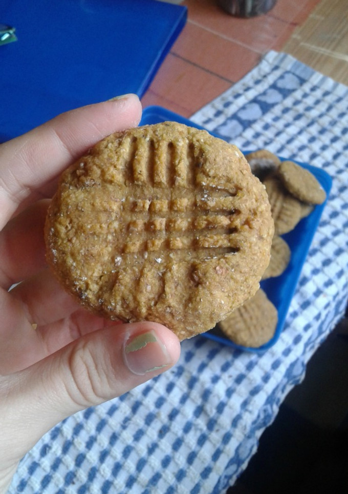 Una foto de Galletitas Veganas de Mantaquilla de maní y Calabaza🍪☕