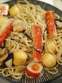 清冰箱系列之創意火鍋料義麵 的食譜成品照片