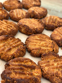 Una foto de Galletitas de avena y pasta de maní