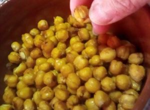 Una foto de Garbanzos agridulces para finger-food