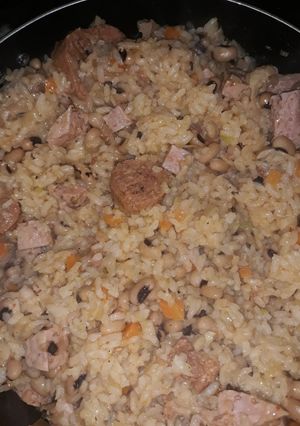 Una foto de Receta 2x1 guiso de frijoles y arroz con frijoles