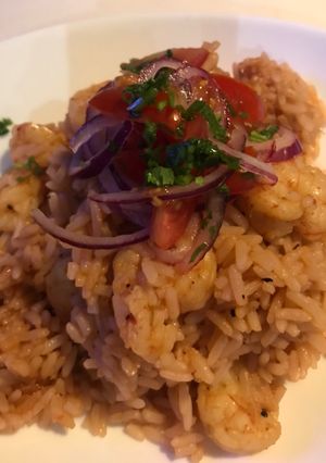 Una foto de Risotto Rojo de Langostinos
