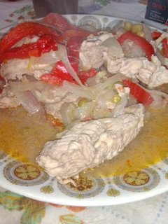 Una foto de Supremas de pollo a la cacerola