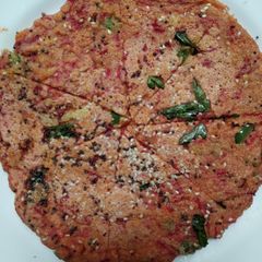 A picture of Beetroot oats suji Handvo.