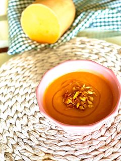Una foto de Crema de calabaza 100% de aprovechamiento