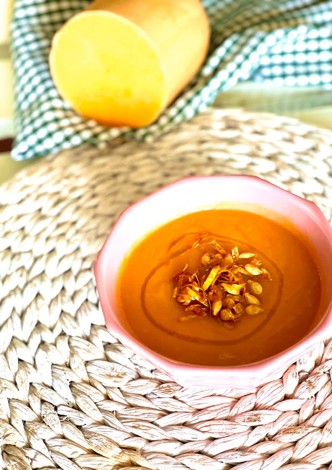 Una foto de Crema de calabaza 100% de aprovechamiento