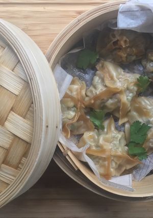 A picture of Pork dim sum/dumplings.