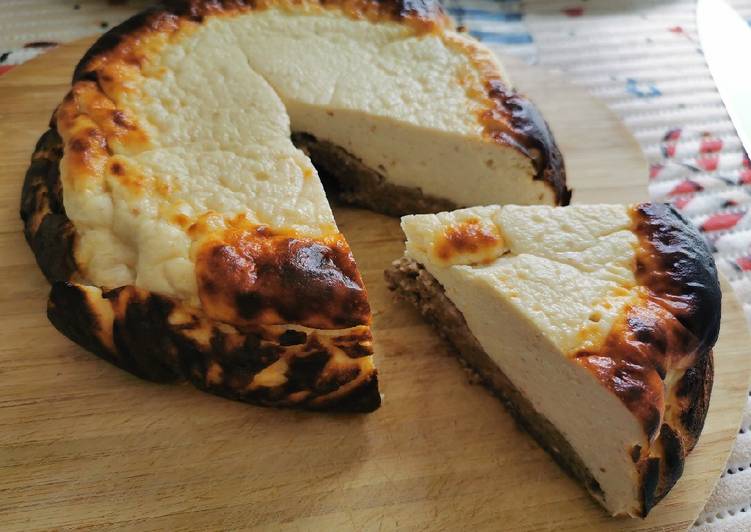 Tarta de queso saludable al horno
