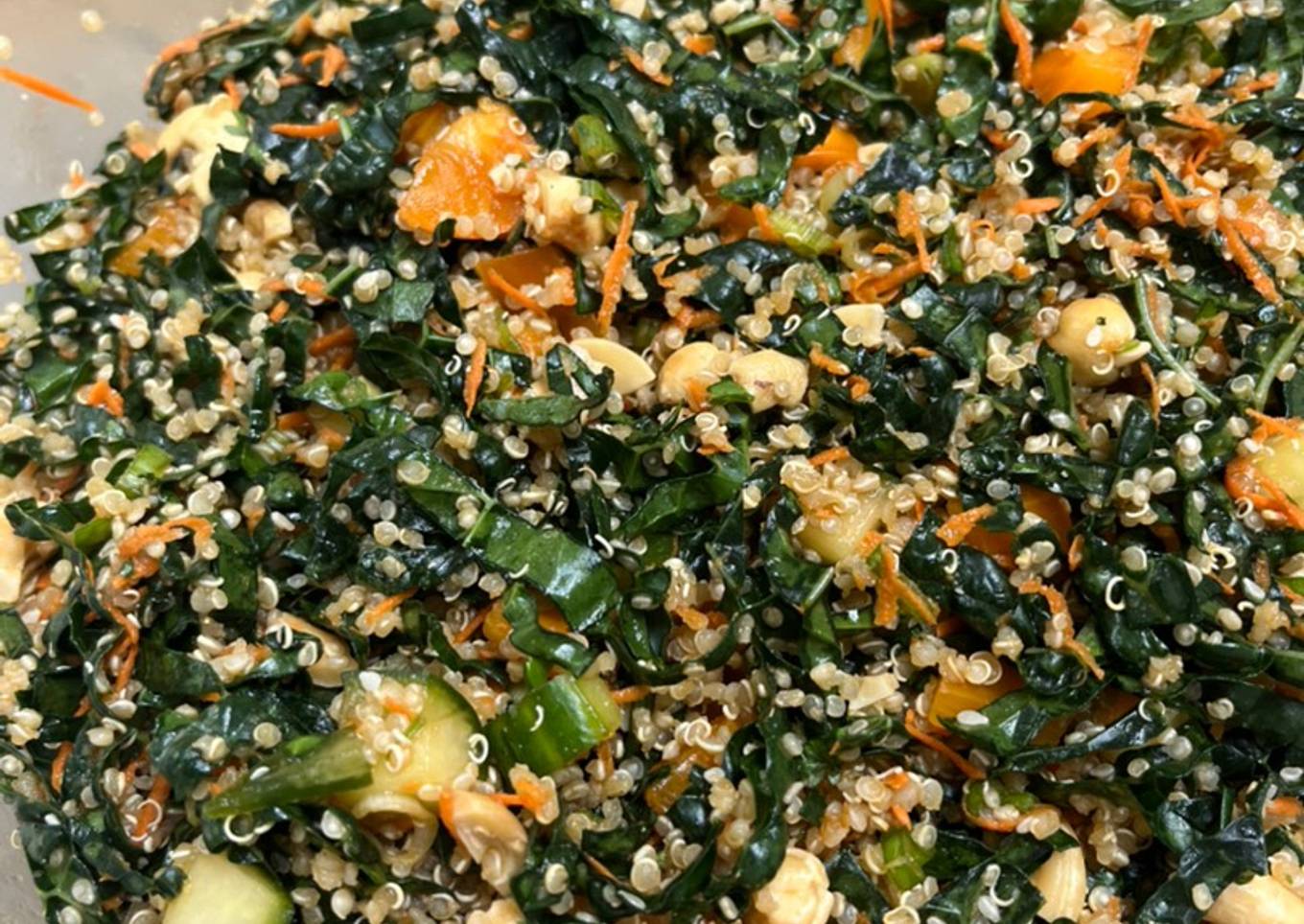 Kale quinoa salad