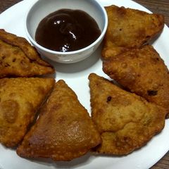 A picture of Lima bean samosa.