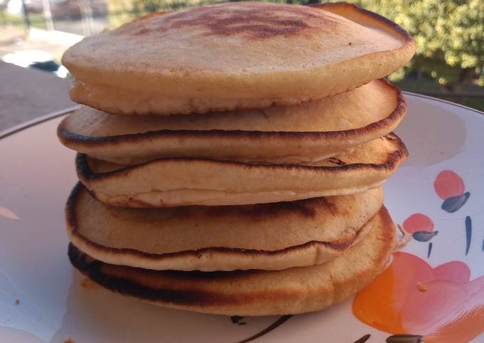 HOTCAKES / PANCAKES / WAFFLES Receta de Flor Nahir - Cookpad