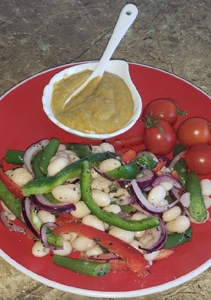 Una foto de Ensalada de porotos y judías