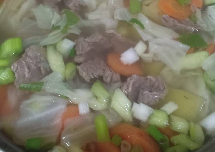 Sop daging simple