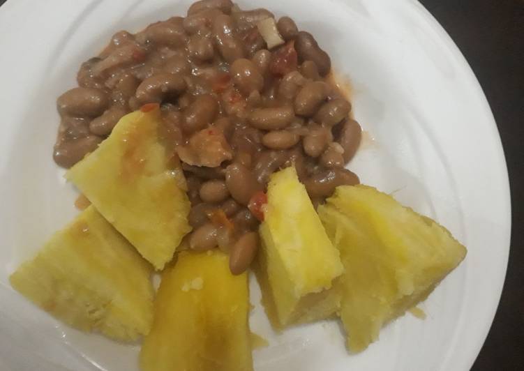 Recipe of Quick No wheat, No dairy Coconut beans and boiled sweetpotatoes