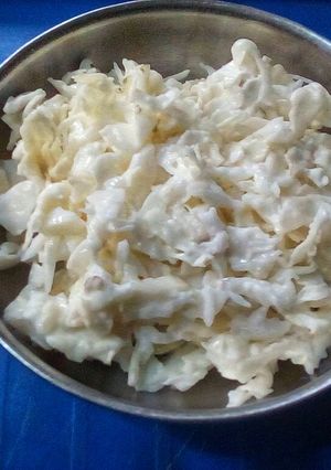 A picture of Creamy Cabbage Salad.