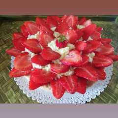 Foto di Crostata alle fragole con crema pasticcera