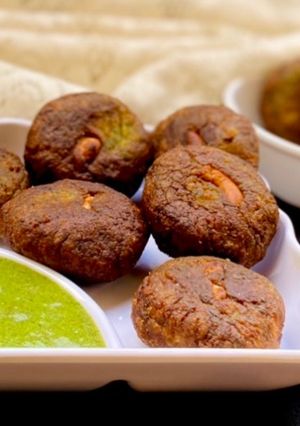 A picture of Spinach Kabab.