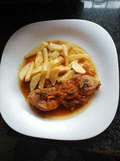 Una foto de Pollo a la cerveza