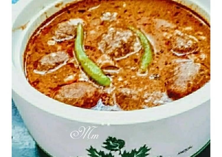 How to Make Recipe of Govind Gatta Curry from Rajasthan