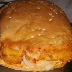 A picture of Creamy Burger.