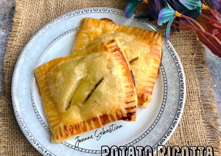 Potato Ricotta puff