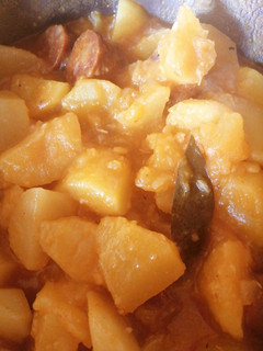 Una foto de Patatas a la riojana