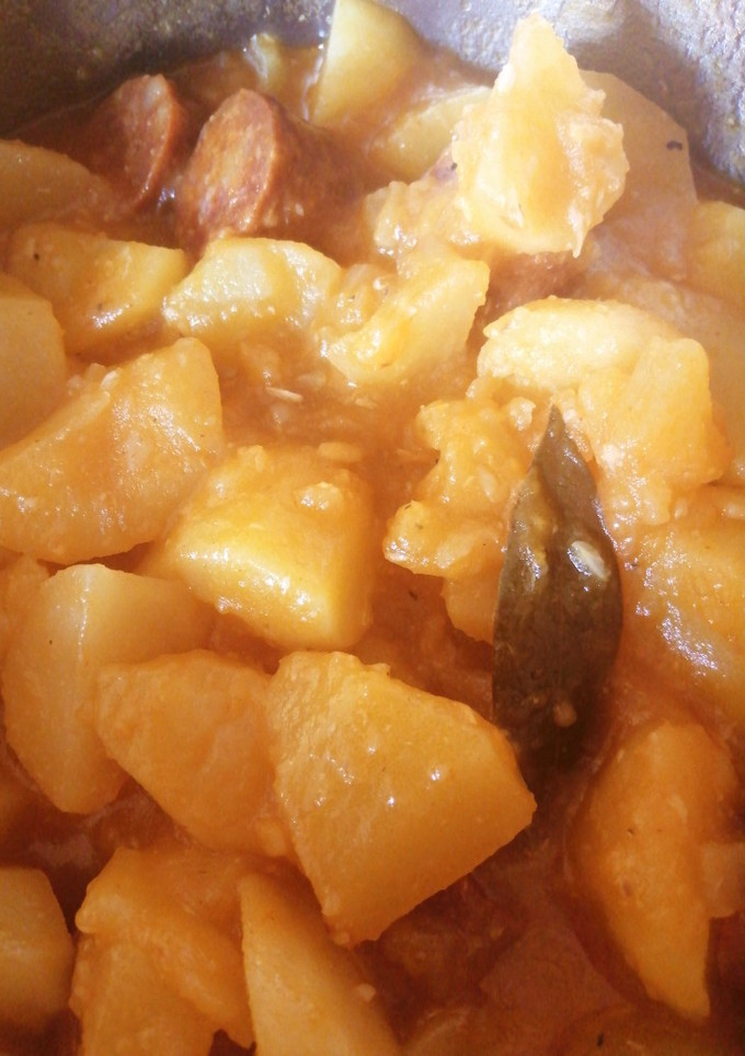 Una foto de Patatas a la riojana
