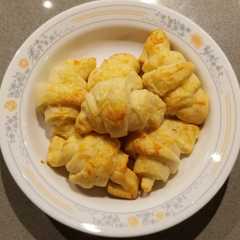 A picture of Roti Keju lembut meski tanpa telur.