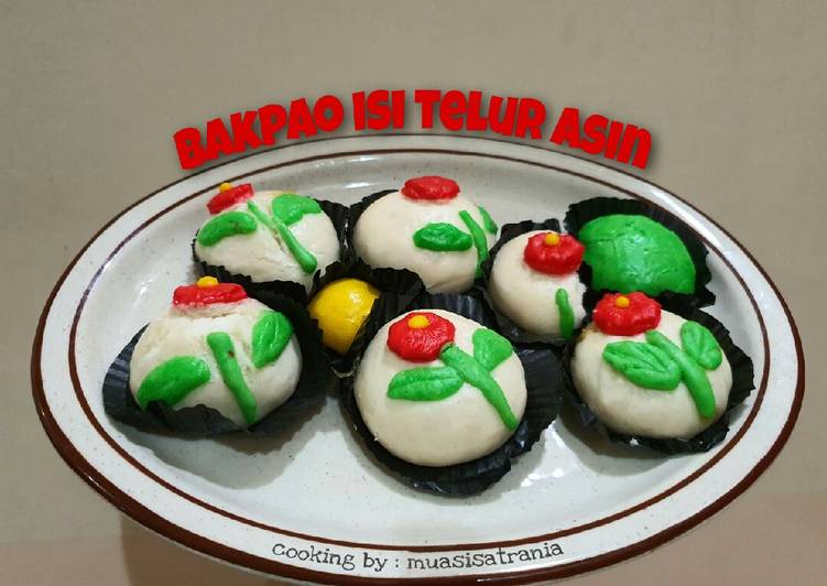 39. Bakpao telur asin