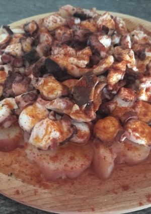 Una foto de Pulpo a la gallega en olla GM H