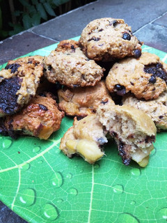 Foto resep Banana Choco Melted Cookies