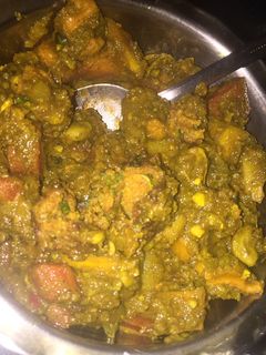 ઉંધીયું (Undhiyu Recipe In Gujarati) રેસીપી મુખ્ય ફોટો
