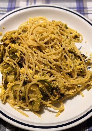 A picture of Zucchini Carbonara.
