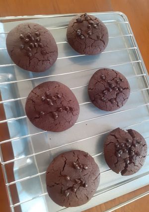 A picture of Chocolate cookies.