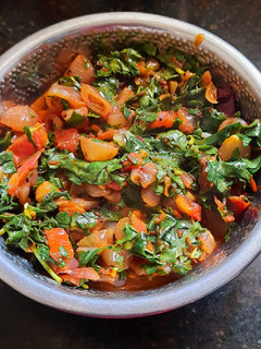 வல்லாரை கீரை சாம்பல்(vallarai keerai sambal recipe in tamil) செய்முறை முக்கிய புகைப்படம்